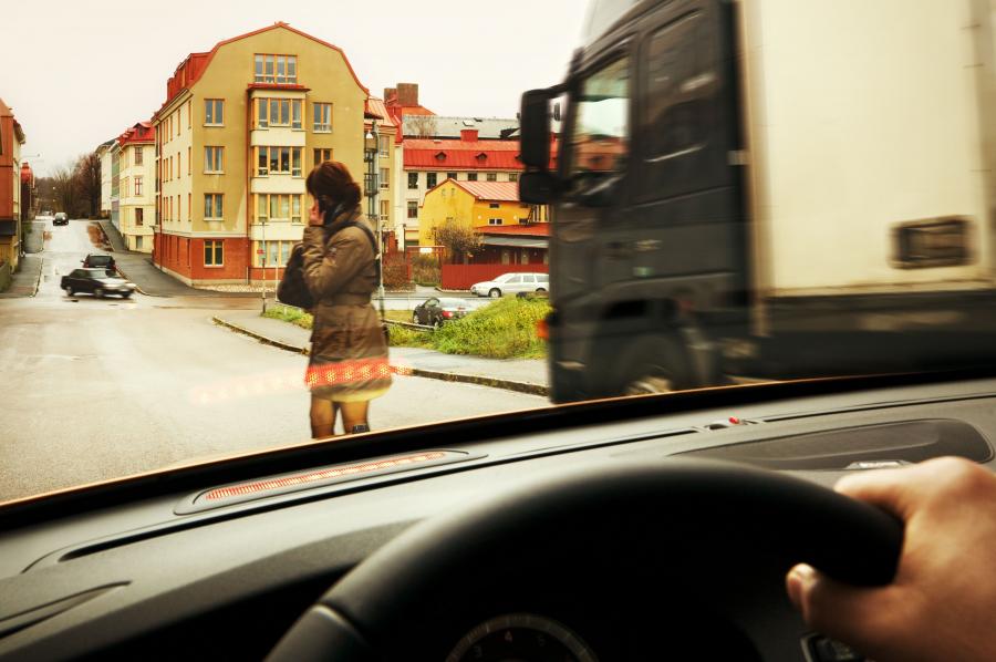  Volvo S60 2010 года  (фото 22 из 226)